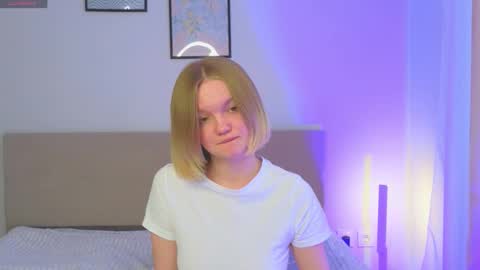 Snapshot of katebunnys chatting on February 21, 11:33 am katebunnys online show from February 21, 11:33 am