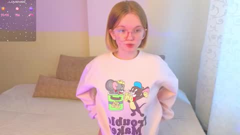 Snapshot of katebunnys chatting on March 3, 4:07 am katebunnys online show from March 3, 4:07 am