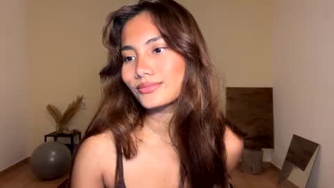 Snapshot of katedami chatting on February 14, 5:57 pm Kate Dami online show from February 14, 5:57 pm