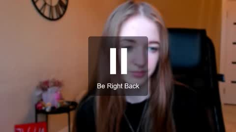 katekayer online show from November 18, 11:25 am