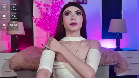 Snapshot of katellyrose chatting on June 25, 7:07 pm Katy online show from June 25, 7:07 pm