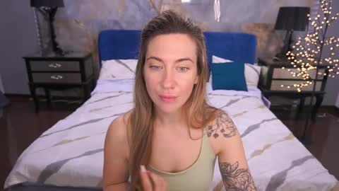Snapshot of kateshanny chatting on May 22, 6:09 am Kate online show from May 22, 6:09 am