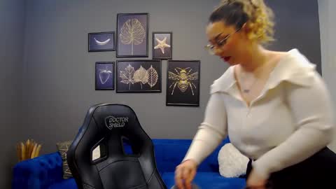 Kate online show from January 29, 6:39 pm