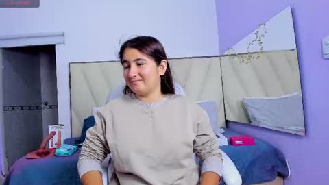 Snapshot of katha03_ chatting on July 8, 8:24 pm katha03_ online show from July 8, 8:24 pm