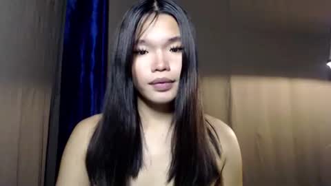 Snapshot of kathaleya_holly69x chatting on October 27, 6:23 pm Ms. Kath online show from October 27, 6:23 pm