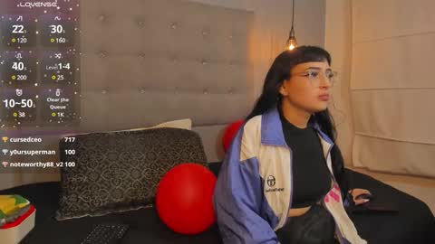 Snapshot of kathaline_markle chatting on February 13, 2:45 am Katha or Cintya online show from February 13, 2:45 am