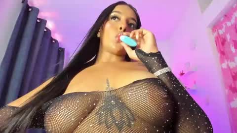 Snapshot of kathe_zanss chatting on April 23, 3:47 pm KATHE online show from April 23, 3:47 pm