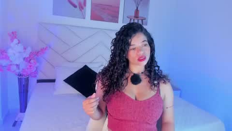 Snapshot of katherin_johnson1 chatting on May 21, 5:31 pm Katherin online show from May 21, 5:31 pm