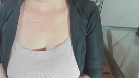 katherine_blair online show from February 3, 12:32 pm