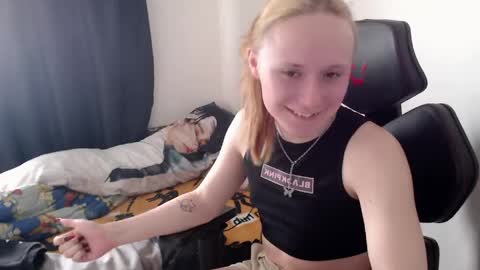 Snapshot of katherine_johnson chatting on May 31, 9:38 am katherine_johnson online show from May 31, 9:38 am