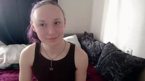 Snapshot of katherine_johnson chatting on June 13, 8:34 am katherine_johnson online show from June 13, 8:34 am