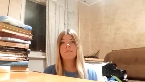 Snapshot of katheryntalboti chatting on November 11, 9:37 pm Katheryn online show from November 11, 9:37 pm