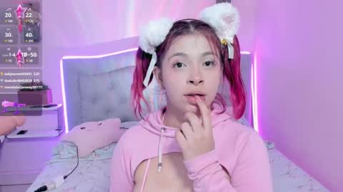 Snapshot of kathia_saenz chatting on January 4, 5:16 pm Kathia online show from January 4, 5:16 pm