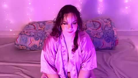 Snapshot of kathleencosmicvice chatting on July 25, 1:25 am Kathleen online show from July 25, 1:25 am
