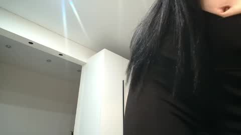Snapshot of kathrineberry chatting on May 18, 6:41 am KathrineBerry online show from May 18, 6:41 am