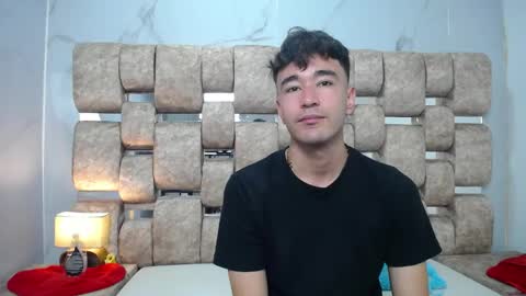 Snapshot of kathyaiden chatting on April 22, 12:50 pm Kaht y Aiden online show from April 22, 12:50 pm