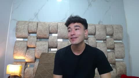 Snapshot of kathyaiden chatting on April 30, 3:40 pm Kaht y Aiden online show from April 30, 3:40 pm