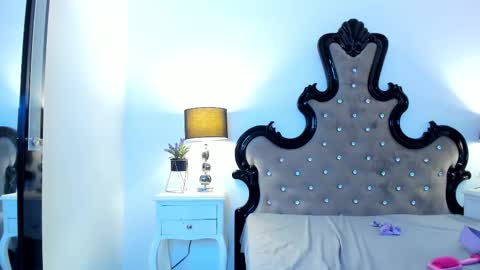 Snapshot of kathyrrosee chatting on February 26, 6:43 pm Kathy online show from February 26, 6:43 pm