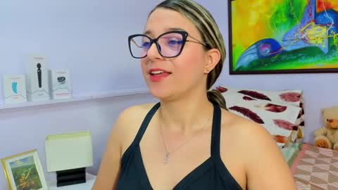 Khaterine online show from March 3, 11:38 am