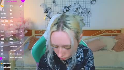 Katia  online show from April 1, 5:41 am