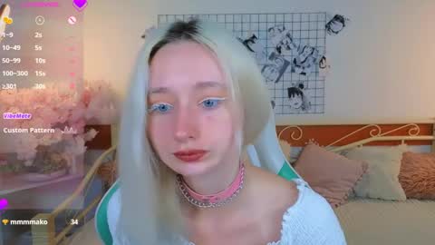 Katia  online show from April 14, 5:24 am