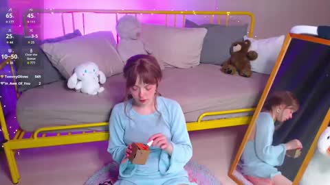 Katie Deville online show from March 4, 4:27 am