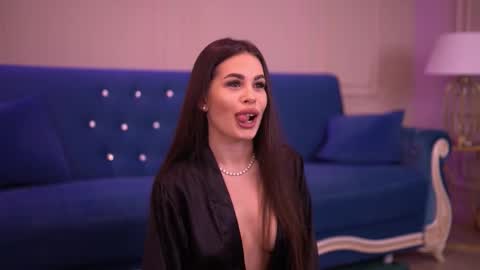 Katie online show from February 1, 7:56 pm