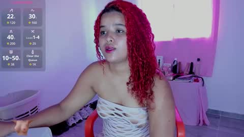 Snapshot of katie_perry18 chatting on October 26, 6:03 pm katie_perry18 online show from October 26, 6:03 pm