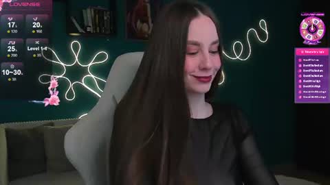Katie online show from August 8, 11:39 pm