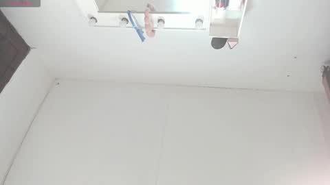 katitaluxury_hot online show from March 7, 10:18 pm