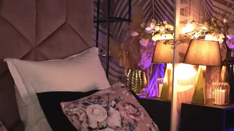Snapshot of katjolie chatting on March 19, 8:24 pm KatJolie online show from March 19, 8:24 pm