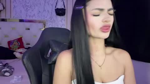 Katleen. online show from June 25, 2:22 am