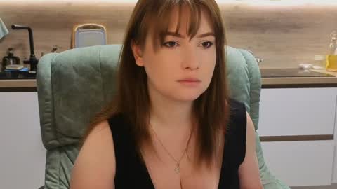 Snapshot of katniss_k chatting on May 25, 5:13 am katniss_k online show from May 25, 5:13 am
