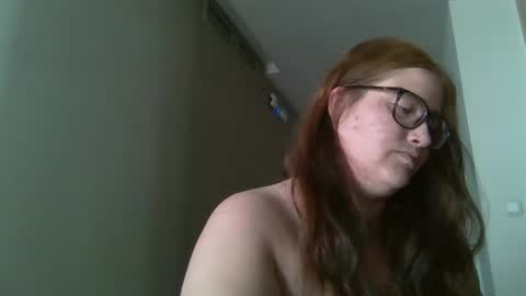 EMO online show from April 20, 10:07 am