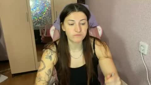   naked in pvt show 100 tk online show from April 3, 4:16 pm