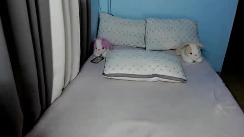 katrina_foxxx online show from January 17, 9:50 pm