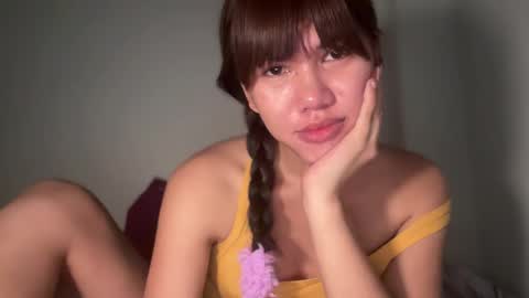 katrina_foxxx online show from April 16, 4:35 am