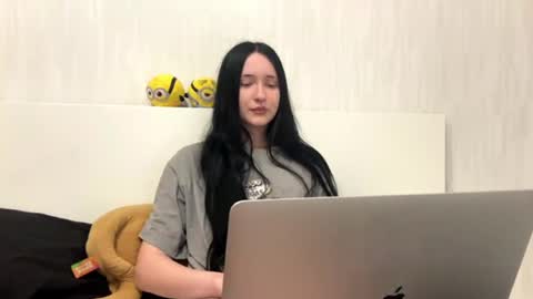 Snapshot of katrineb chatting on June 18, 6:12 pm katrineb online show from June 18, 6:12 pm