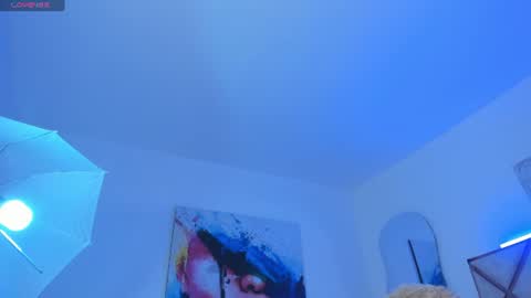 Snapshot of katt_lover chatting on July 8, 3:22 am michell online show from July 8, 3:22 am
