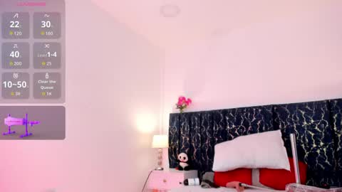 Snapshot of katte_landerr chatting on May 7, 1:38 pm Katte online show from May 7, 1:38 pm