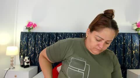 Snapshot of katte_landerr chatting on May 26, 1:07 pm Katte online show from May 26, 1:07 pm