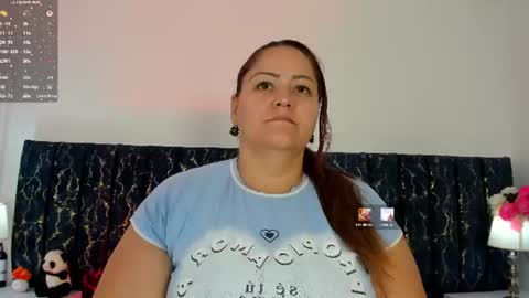 Snapshot of katte_landerr chatting on July 17, 12:34 pm Katte online show from July 17, 12:34 pm