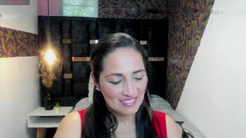 Snapshot of kattemilf_ chatting on May 5, 7:44 pm K A T T E online show from May 5, 7:44 pm