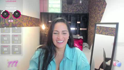 Snapshot of kattemilf_ chatting on June 1, 1:02 pm K A T T E online show from June 1, 1:02 pm