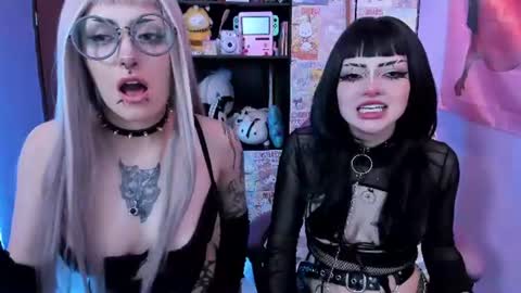 Snapshot of kattx_ chatting on July 25, 2:53 am kattx independent model online show from July 25, 2:53 am