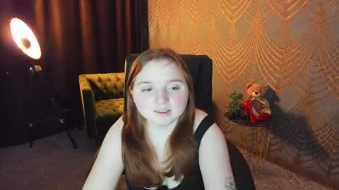Snapshot of katty_rose8 chatting on April 18, 6:12 pm Katty online show from April 18, 6:12 pm