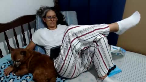 Snapshot of kattydirty144 chatting on June 1, 8:21 pm angel online show from June 1, 8:21 pm