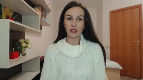KattySapphire online show from March 4, 2:45 pm