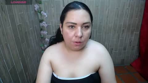 Snapshot of katy2425 chatting on July 1, 9:58 pm Katy online show from July 1, 9:58 pm