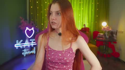 Snapshot of katy_ethereal chatting on May 14, 6:09 am Katy - online show from May 14, 6:09 am
